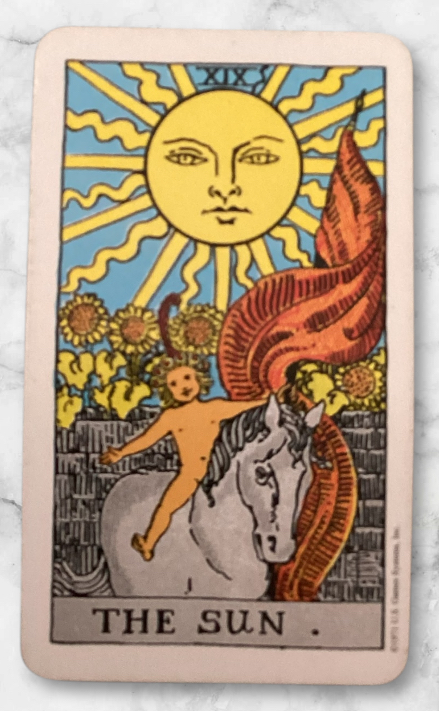 Tarot Card, The Sun, Lets how to read tarot for gambling and games of chance